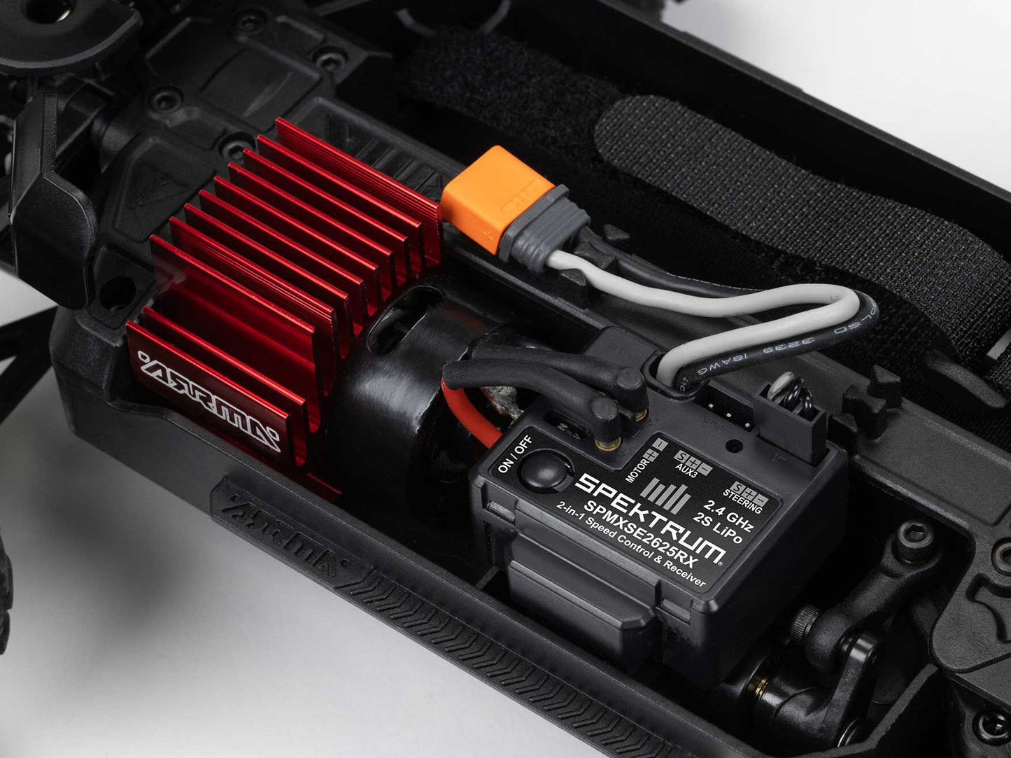 1/18 GRANITE GROM MEGA 4X4 MT with Battery & Charger Red