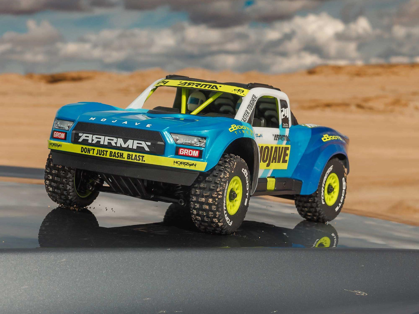 1/16 MOJAVE GROM MEGA 4X4 DT with Battery & Charger Blue