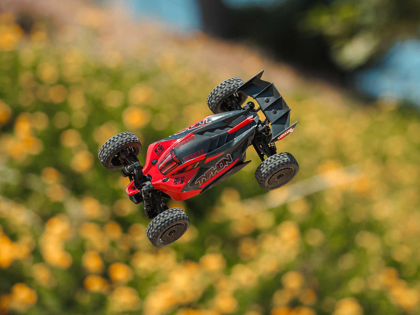 1/14 TYPHON GROM 223S BLX 4X4 with Batt/Charger Red