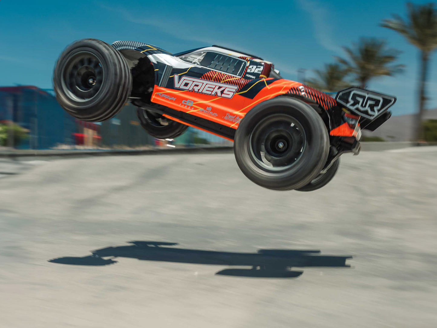 1/10 VORTEKS MEGA 550 4X2 ST with Battery & Charger Orange