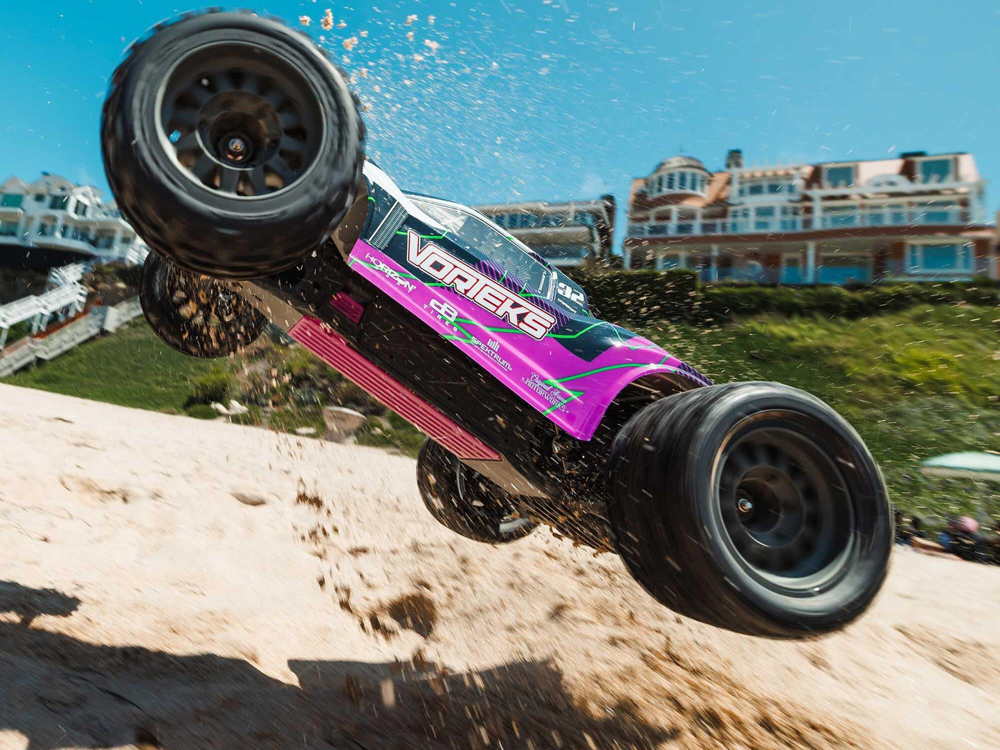 1/10 VORTEKS MEGA 550 4X2 ST with Battery & Charger Purple