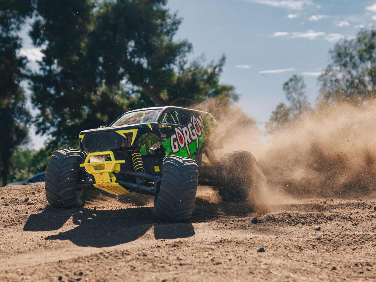 1/10 GORGON MEGA 550 2WD MT with Battery & Charger Yellow