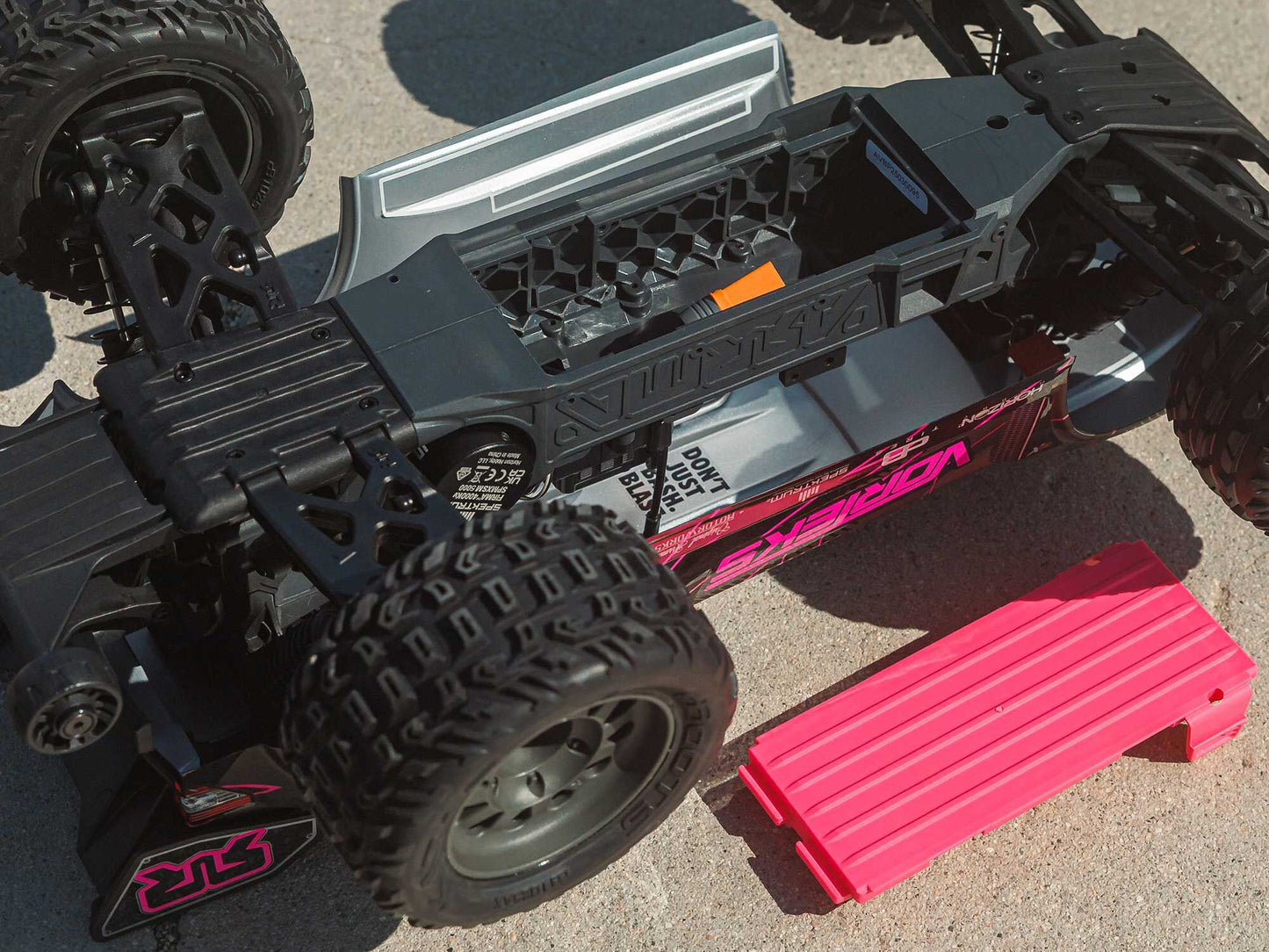1/10 VORTEKS 223S DSC 2WD RTR Brushless Stadium Truck, Pink