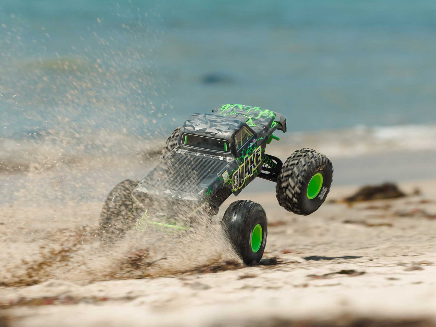 1/10 QUAKE 223S DSC 2WD RTR Brushless Monster Truck, Green