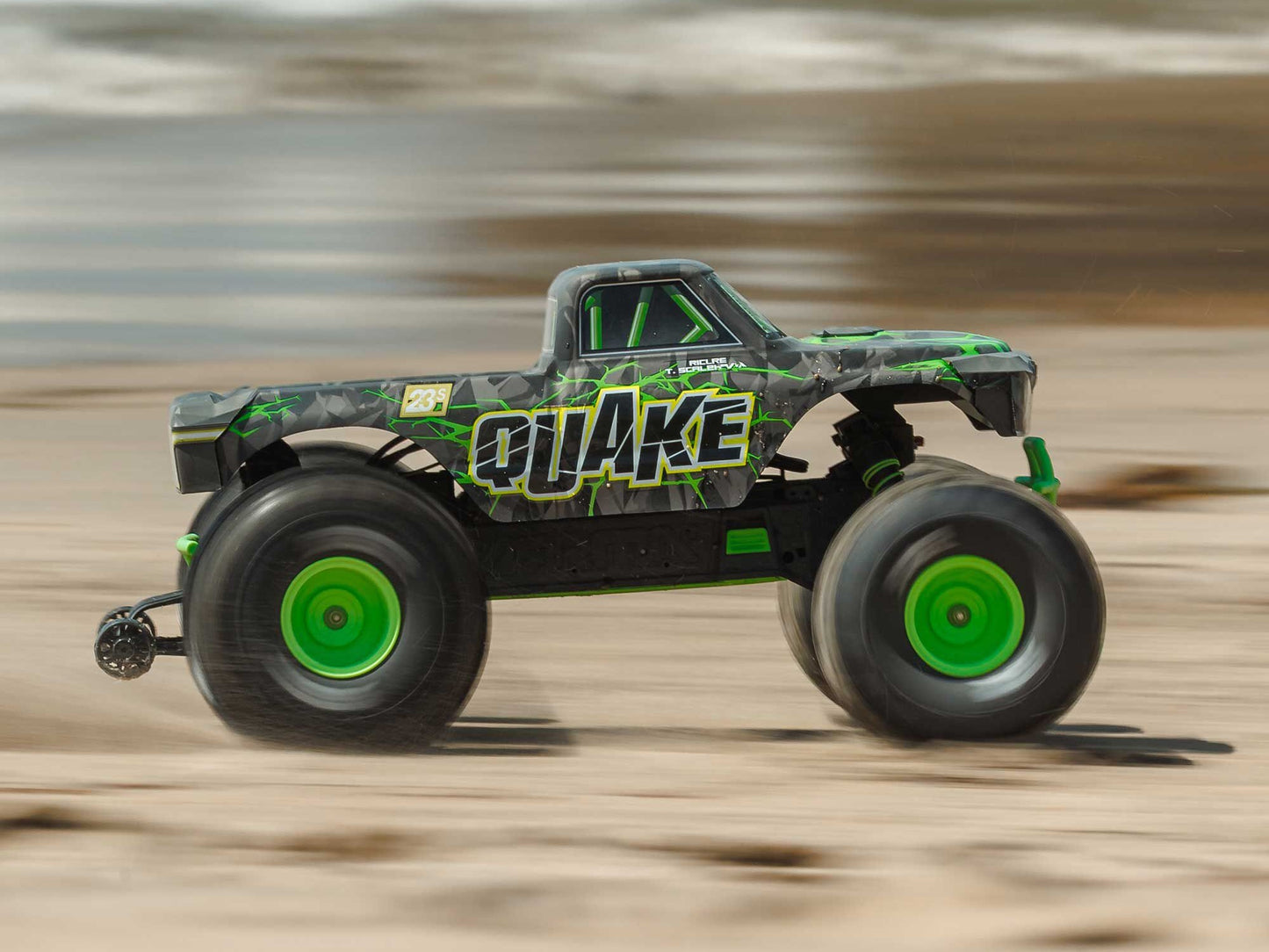 1/10 QUAKE 223S DSC 2WD RTR Brushless Monster Truck, Green