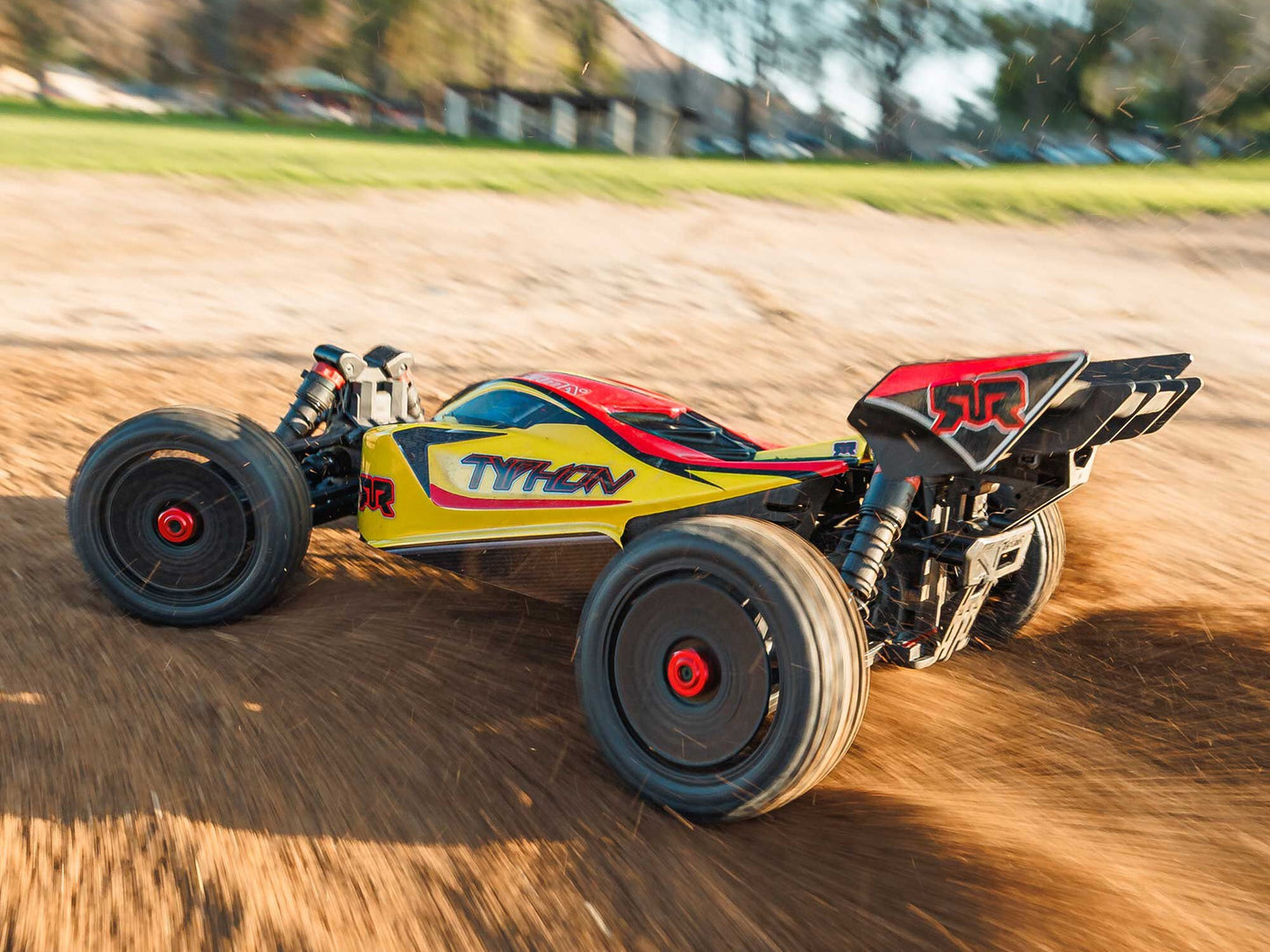 1/8 TYPHON MEGA 665 4X4 RTR Buggy Yellow