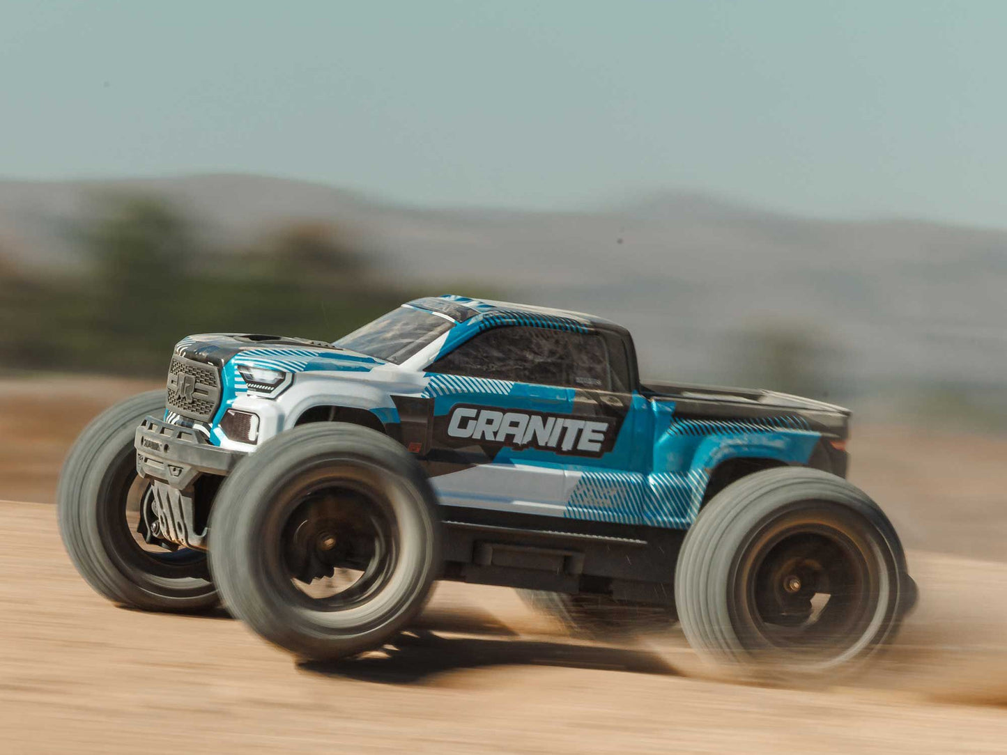1/10 GRANITE 223S DSC 4X4 RTR Monster Truck Blue