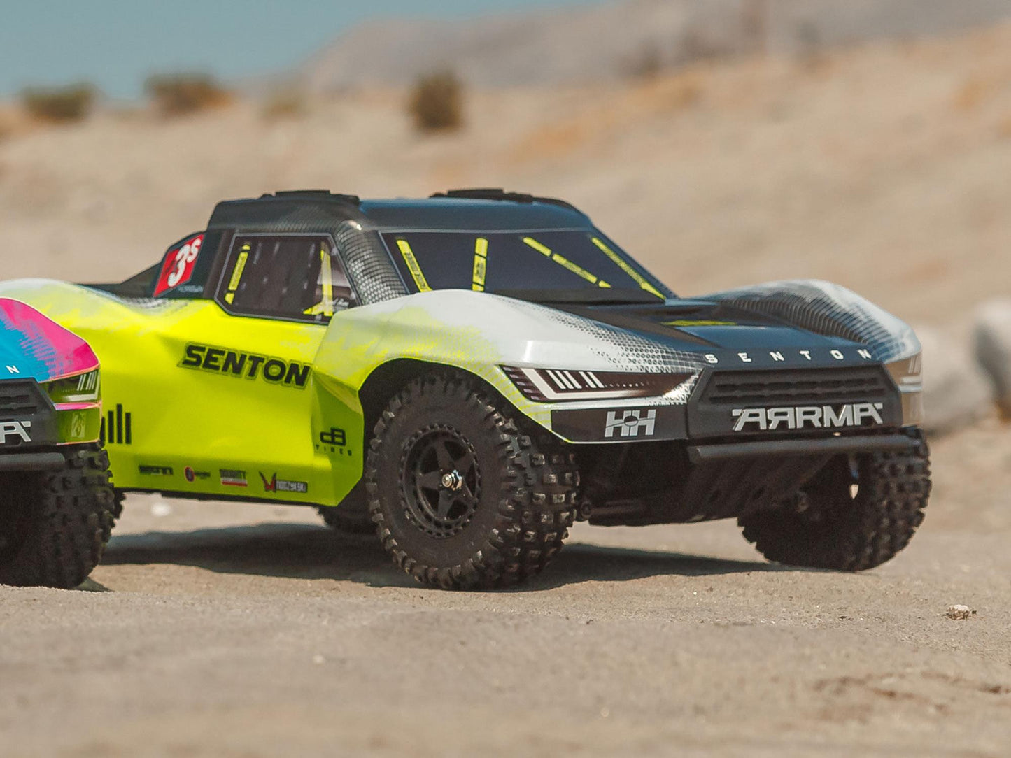 1/10 SENTON 223S BLX 4X4 SCT RTR with DSC Yellow/Gunmetal