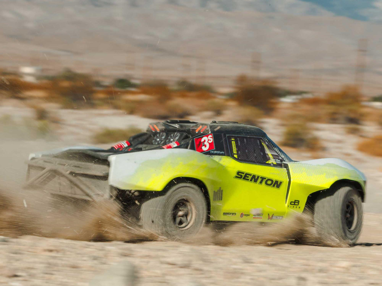 1/10 SENTON 223S BLX 4X4 SCT RTR with DSC Yellow/Gunmetal