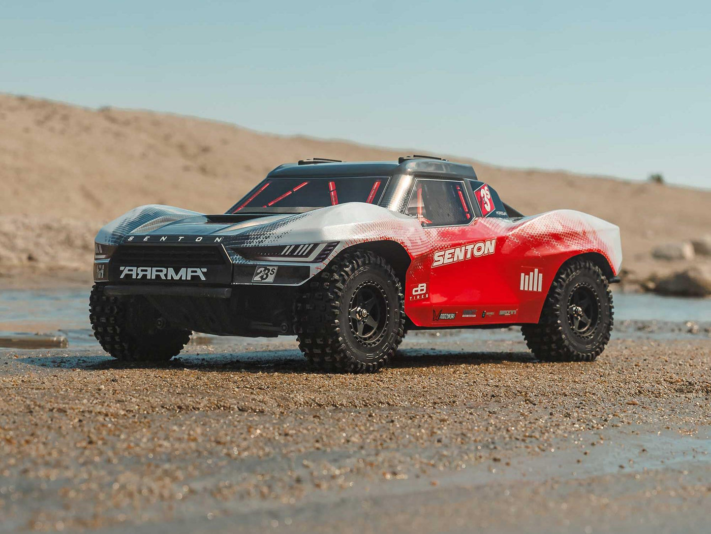 1/10 SENTON 223S BLX 4X4 SCT RTR with DSC Red/Gunmetal