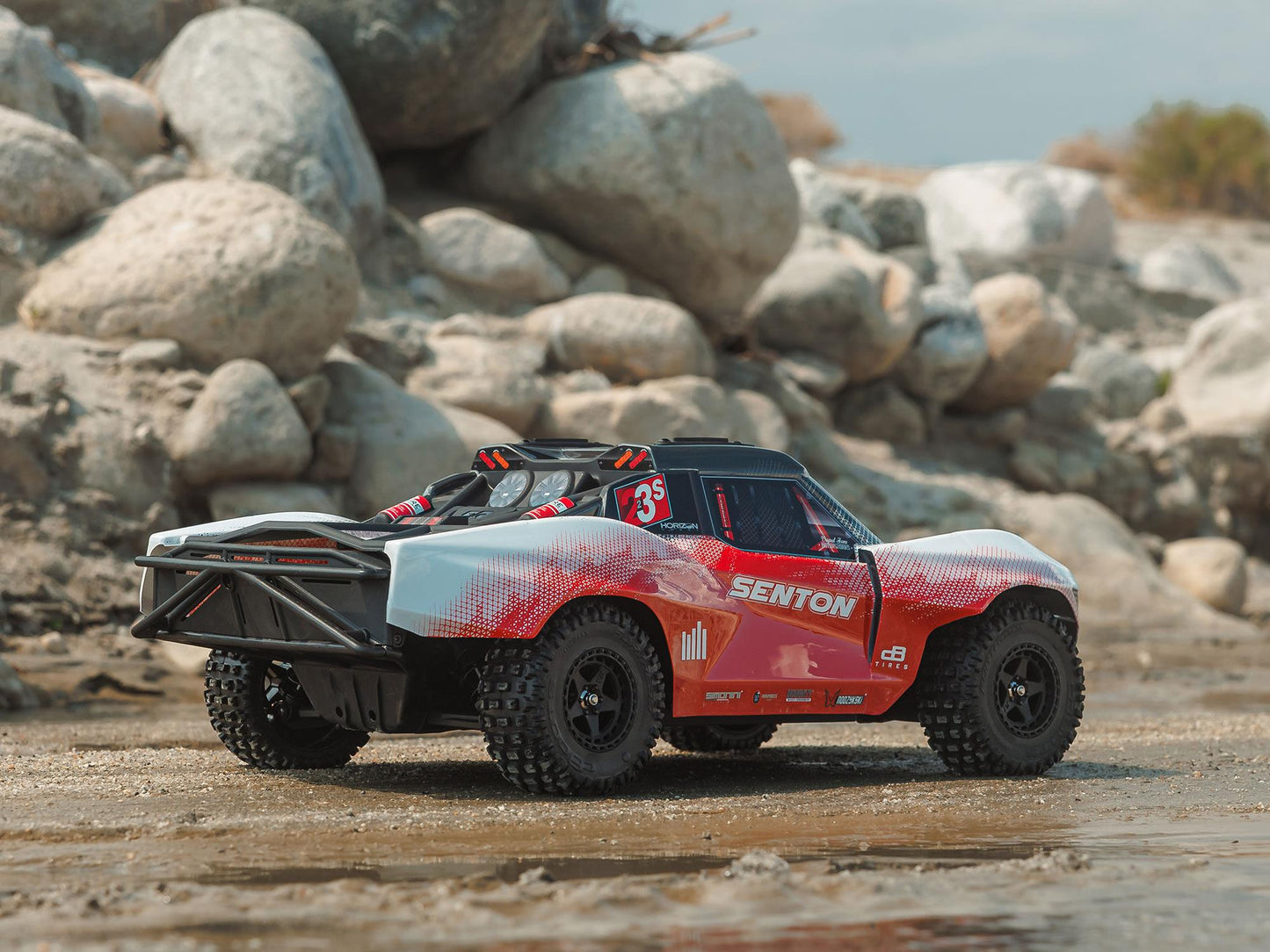 1/10 SENTON 223S BLX 4X4 SCT RTR with DSC Red/Gunmetal