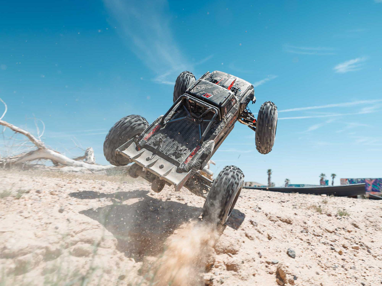 1/5 OUTCAST 8S 4X4 BLX EXB Stunt Truck RTR Black