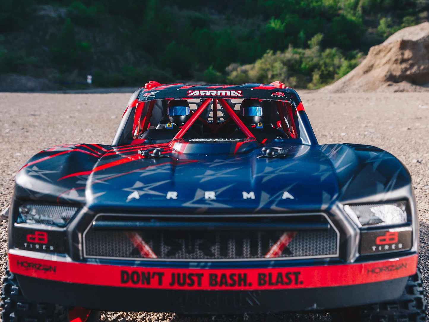 1/7 MOJAVE 6S 4X4 BLX Desert Truck RTR Red/Black