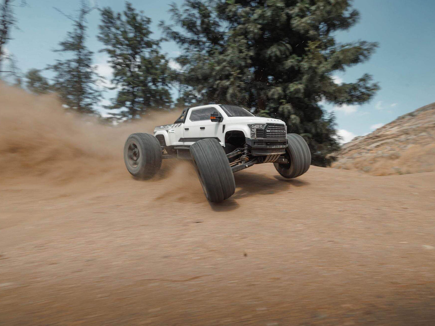 1/7 BIG ROCK 6S 4X4 BLX Monster Truck RTR White