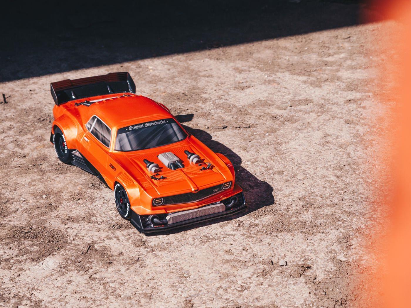1/7 FELONY 6S 4X4 BLX Resto-Mod Muscle Car RTR Orange