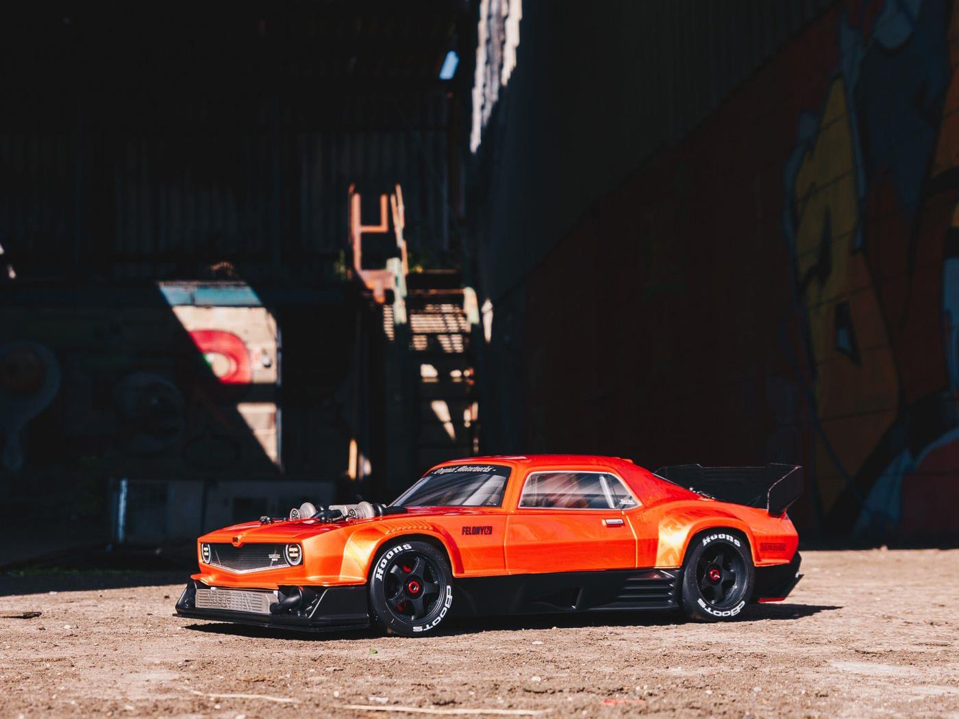 1/7 FELONY 6S 4X4 BLX Resto-Mod Muscle Car RTR Orange