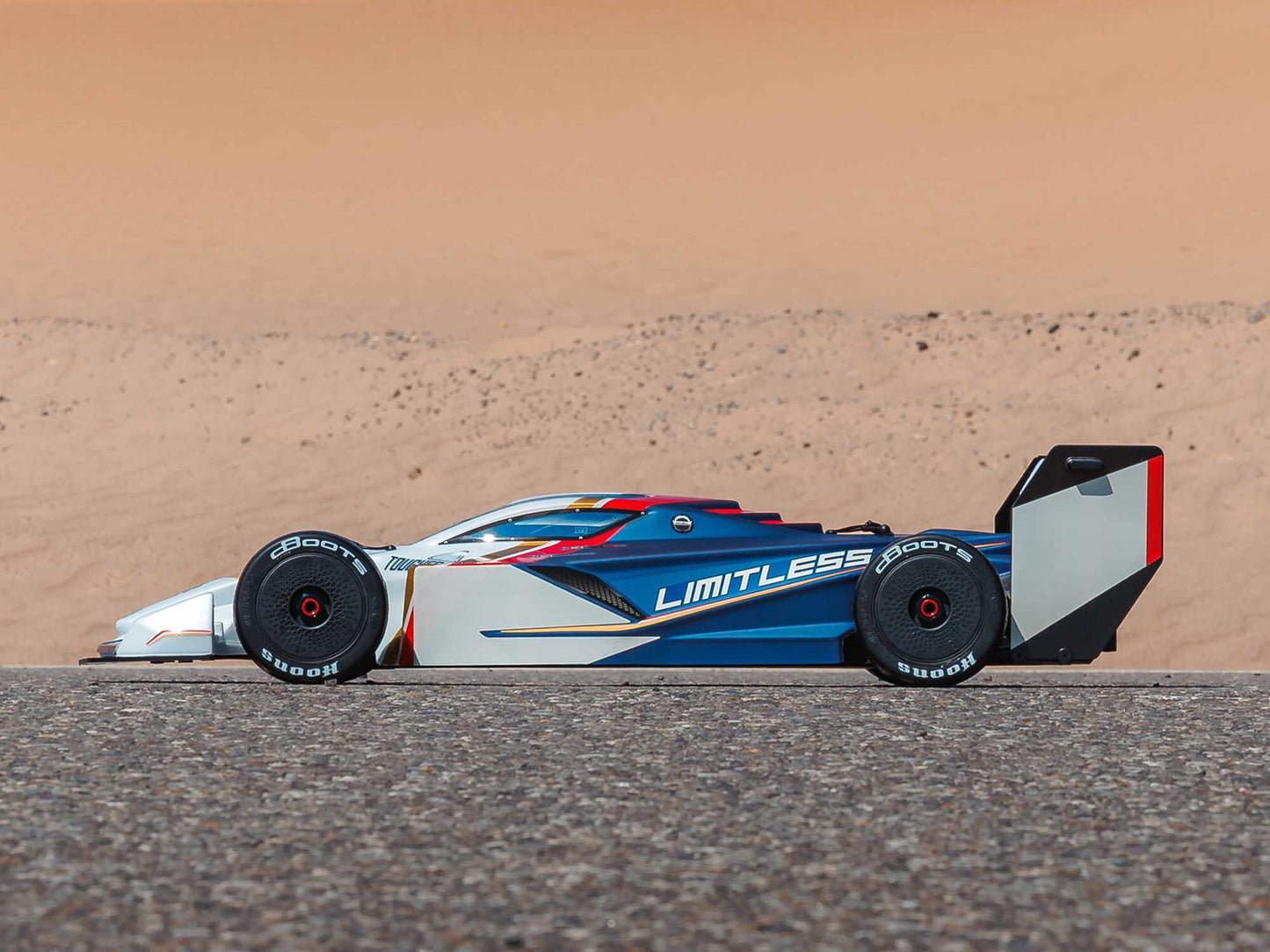 1/7 LIMITLESS 120 8S AVC 4X4 RTR Street Speed, White/Blue