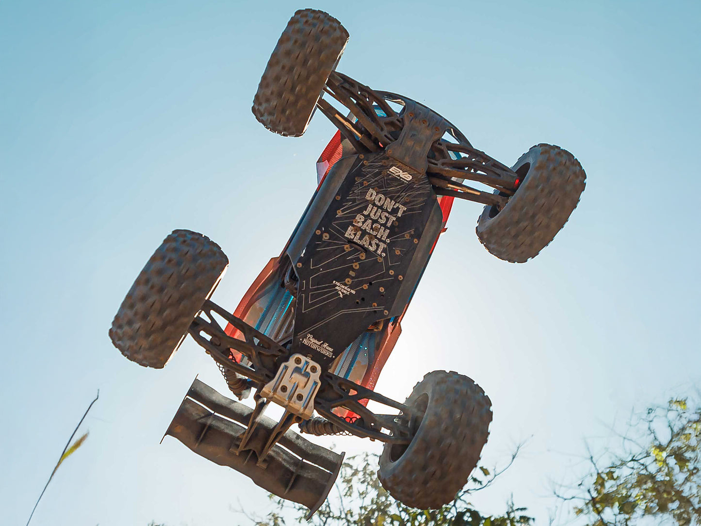 1/8 KRATON 6S V6 4X4 BLX Speed Monster Truck RTR Orange