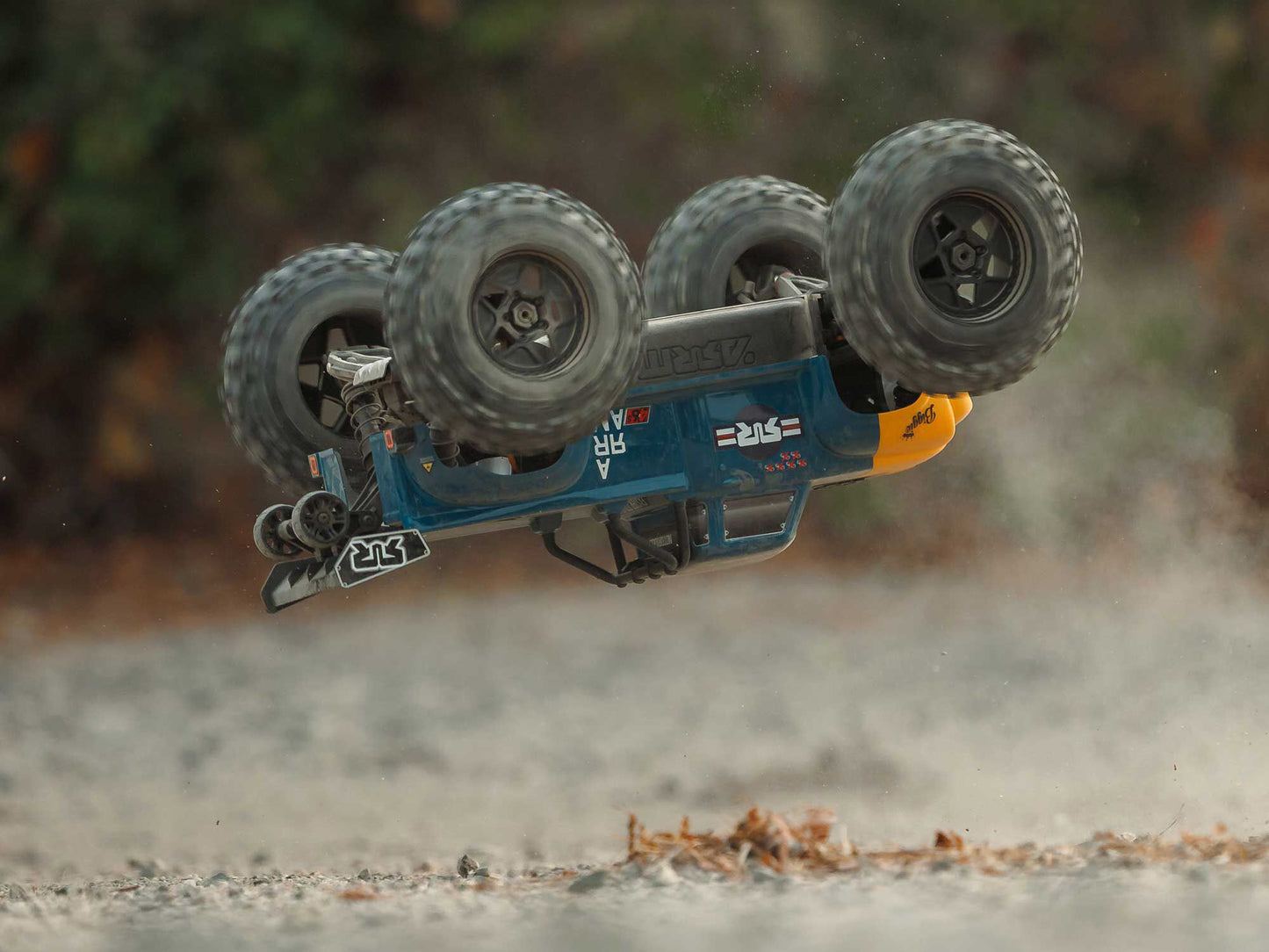 1/8 NOTORIOUS 6S V6 4X4 BLX Stunt Truck RTR Blue