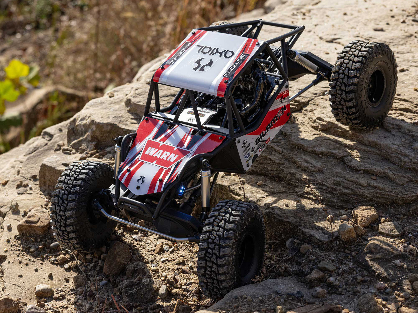 1/8 AXP8 Gilamon 2.2 4X4 RTR Trail Buggy Red