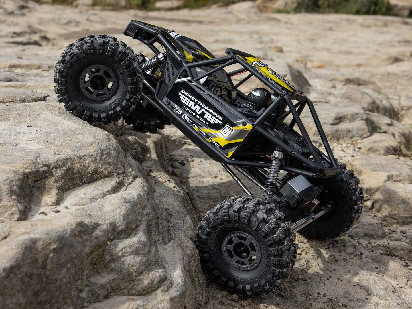 1/10 UTB10 Capra 1.9 4WS 4X4 RTR Yellow