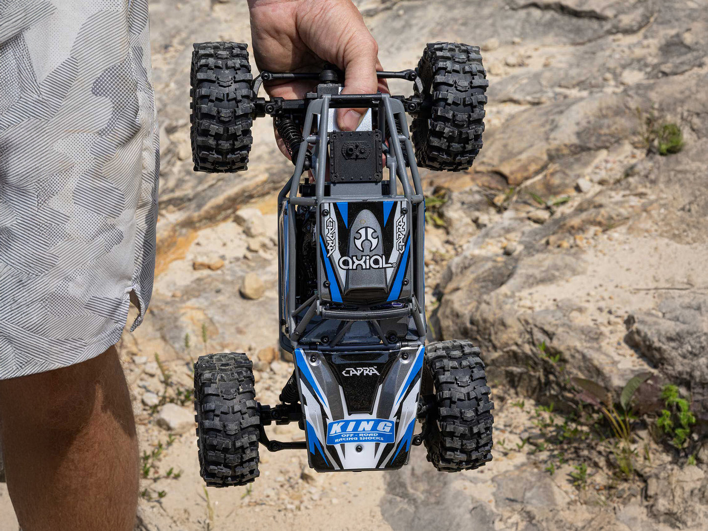 1/18 UTB18 Capra 4WS 4WD Trail Buggy RTR with Bat/Chg Blue