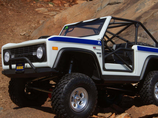 1/10 SCX10 III Early Ford Bronco 4WD RTR Rock Crawler White