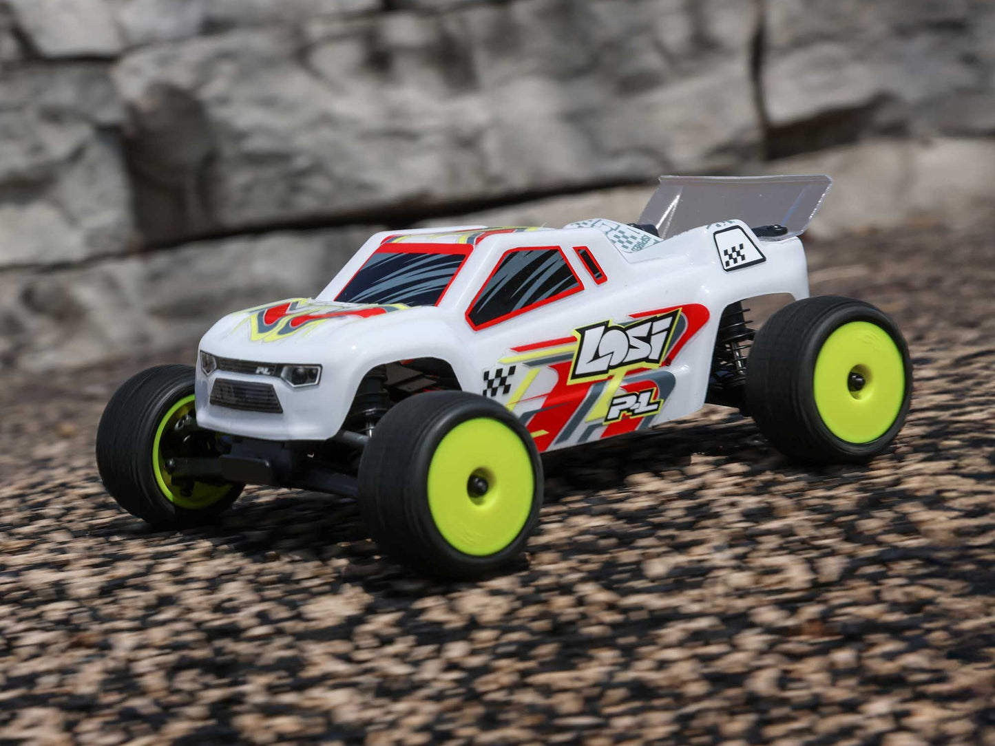 1/28 Micro-T 2WD Stadium Truck RTR White