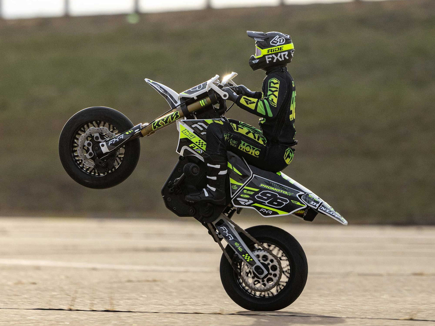 1/4 Promoto-SM FXR Supermoto Motorcycle RTR Basic