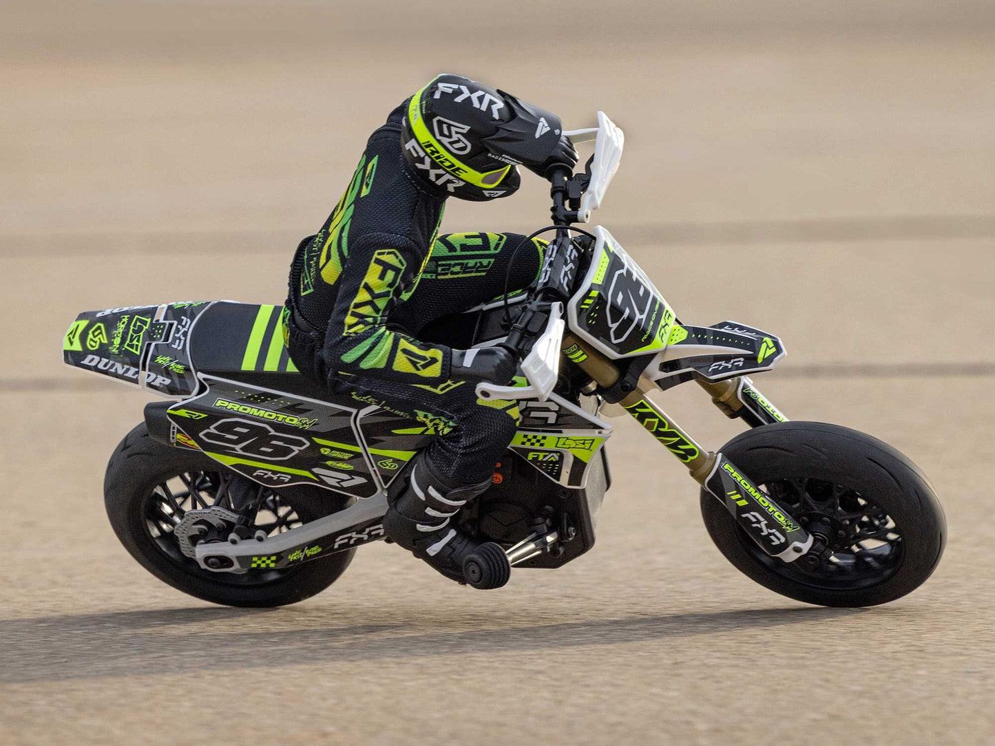 1/4 Promoto-SM FXR Supermoto Motorcycle RTR Basic