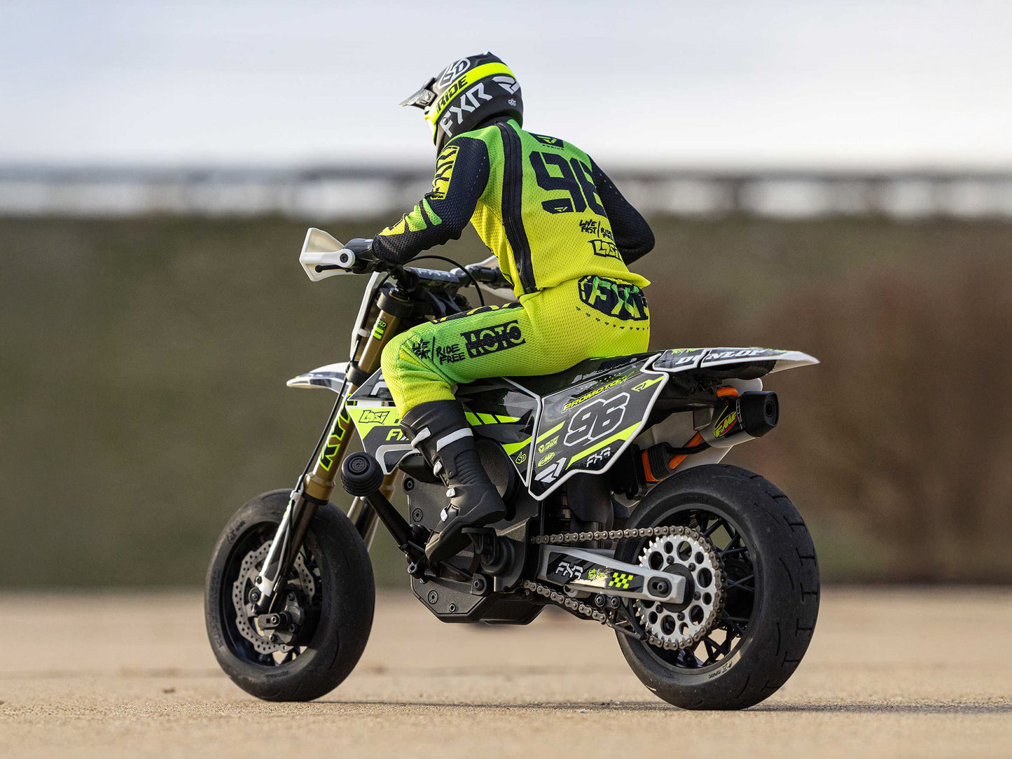 1/4 Promoto-SM FXR Supermoto Motorcycle RTR (Batt & Charger)