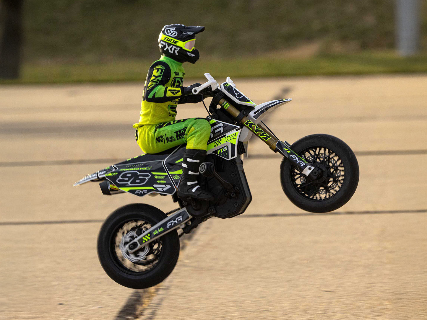 1/4 Promoto-SM FXR Supermoto Motorcycle RTR (Batt & Charger)