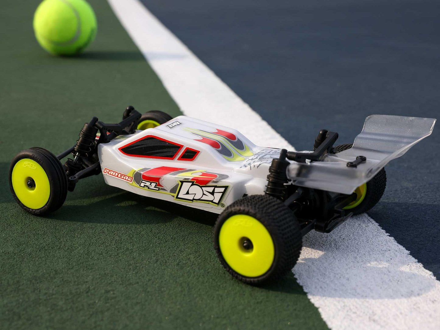 1/24 Micro-B 2WD Buggy RTR White