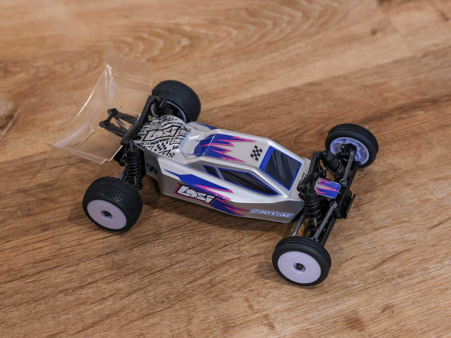 1/24 Micro-B 2WD Buggy RTR Silver