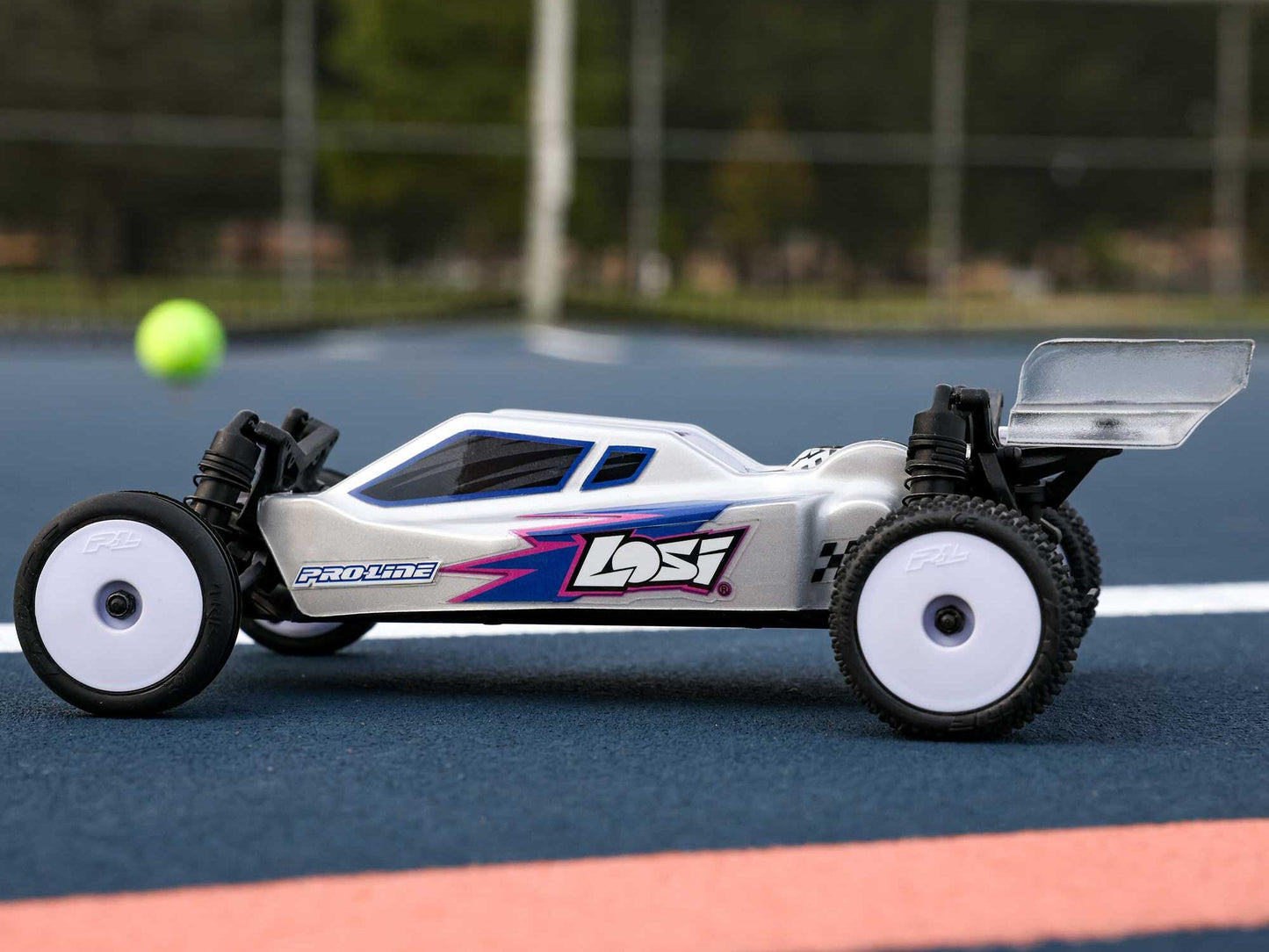 1/24 Micro-B 2WD Buggy RTR Silver
