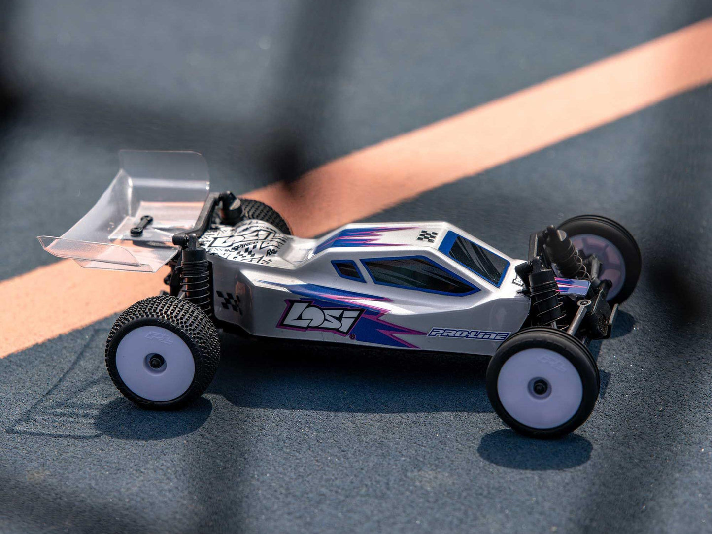 1/24 Micro-B 2WD Buggy RTR Silver