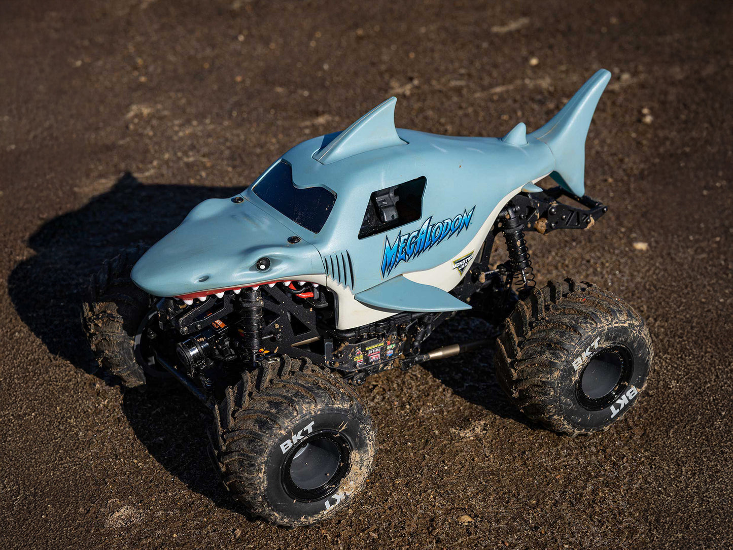 1/18 Mini LMT Megalodon 2S 4X4 Monster Truck RTR