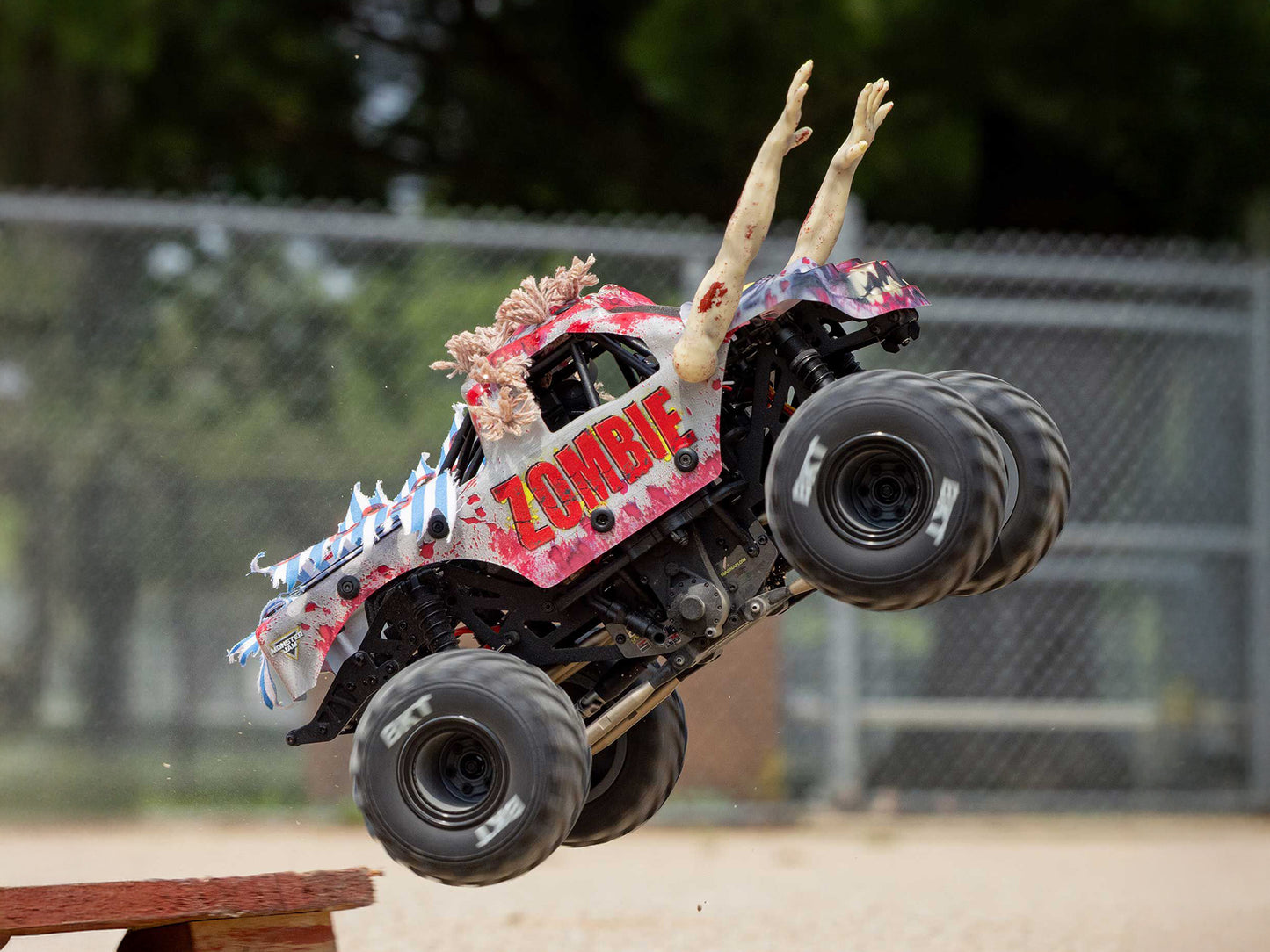 1/18 Mini LMT Zombie 2S 4X4 RTR Brushed Monster Truck (Batte