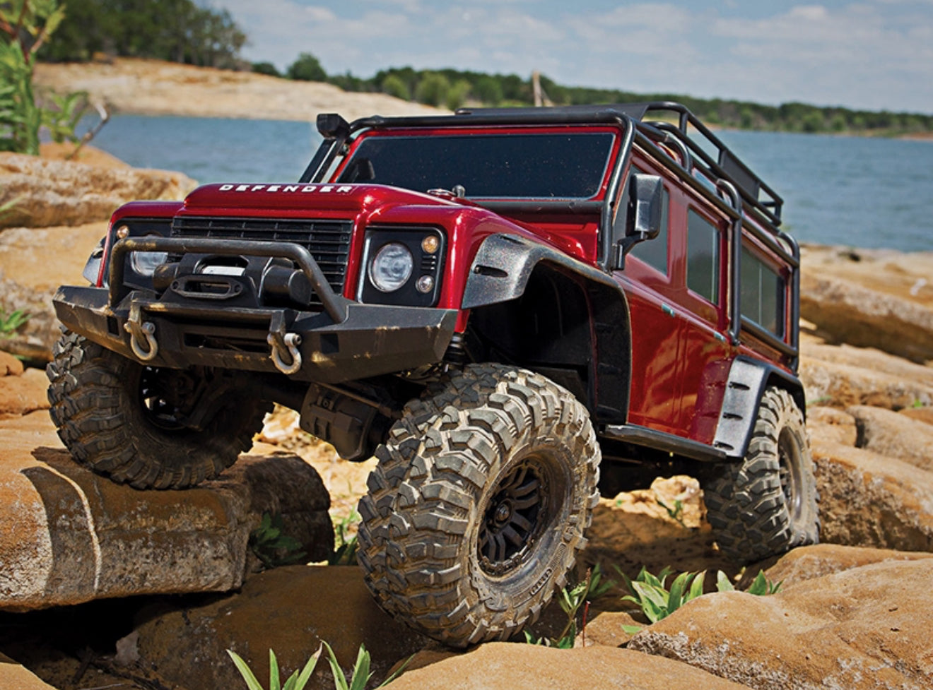 Traxxas TRX-4 Land Rover Defender 110 - Red #TRX82056-4-RED