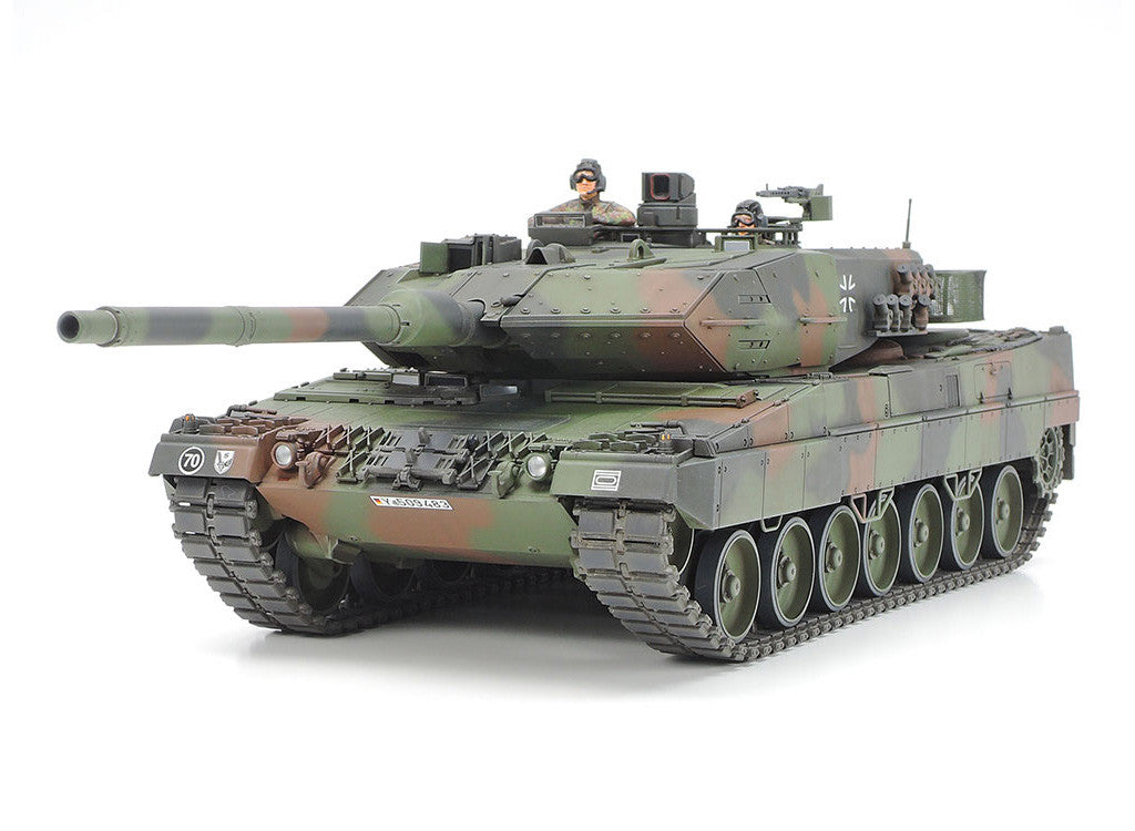1/35 Leopard 2 A6 Main Battle Tank