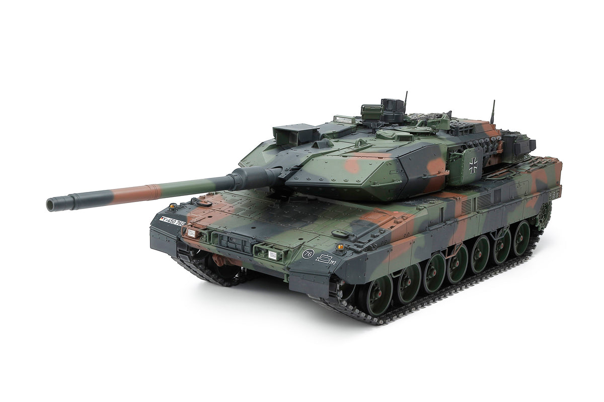 R/C Leopard 2 A7V with Option Kit