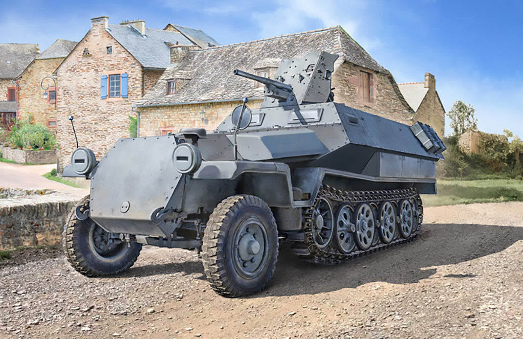 Sd.Kfz. 251/10 with 4 Figures