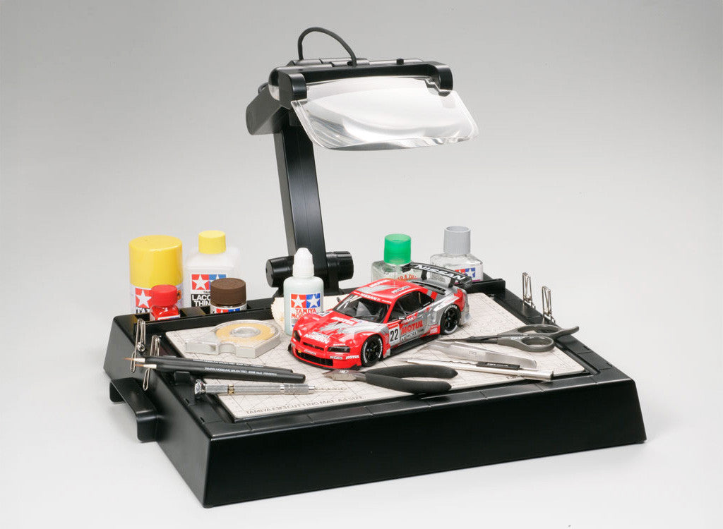 Work Stand with Magnifying Lens & LED Lights