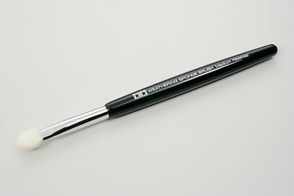 MEDIUM WEATHERING SPONGE BRUSH
