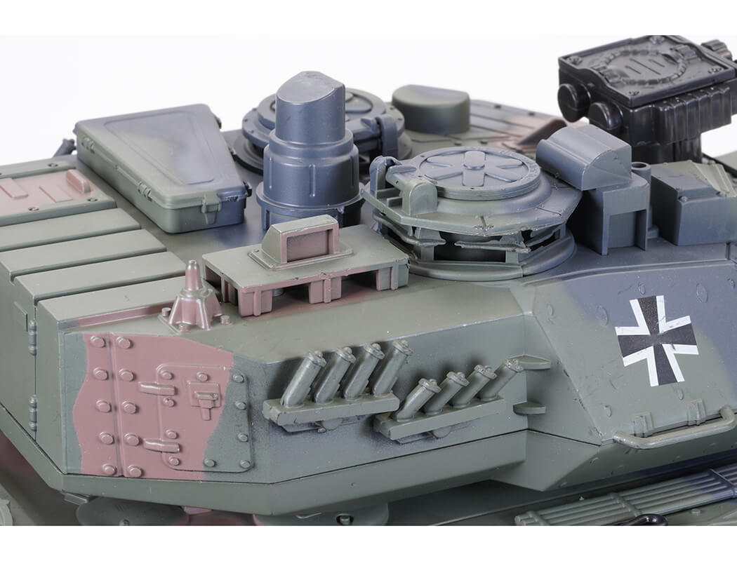 BROTHER TANK RC TANK 1:18 GERMAN LEOPARD 2 CAMO
