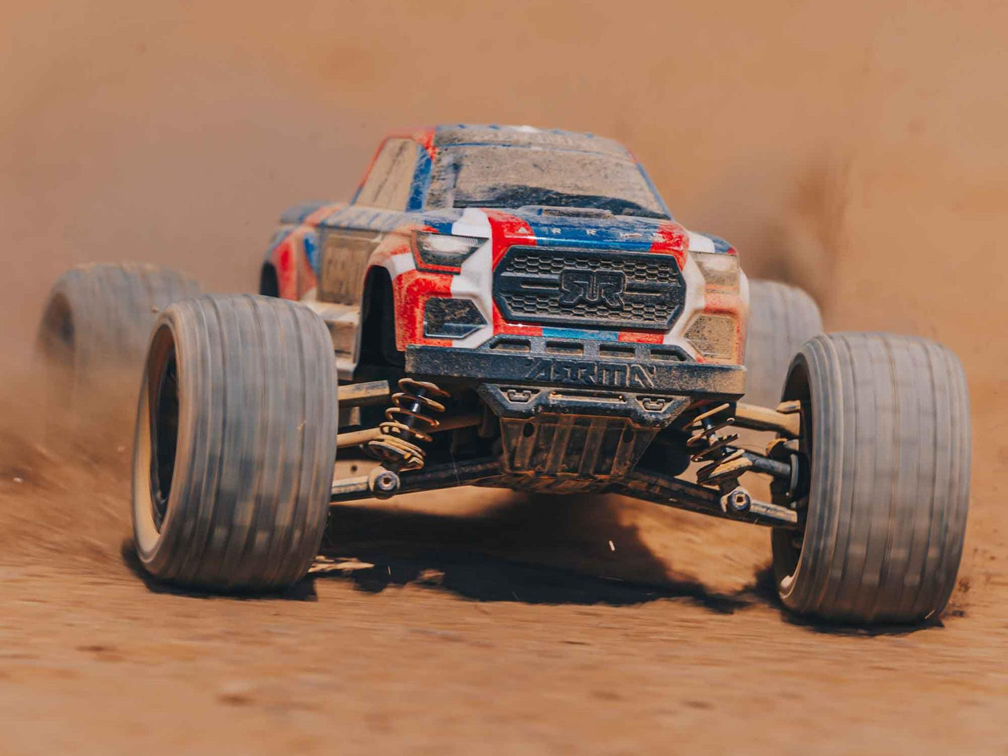 1/18 GRANITE GROM MEGA 4X4 MT with Battery & Charger Blue