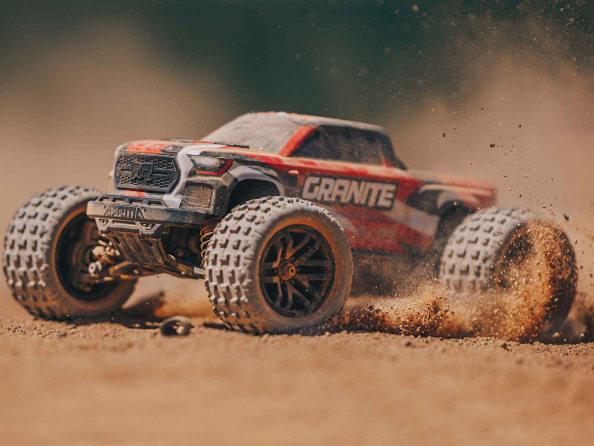 1/18 GRANITE GROM MEGA 4X4 MT with Battery & Charger Red