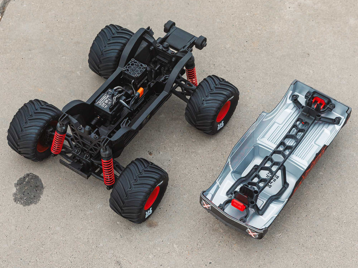 1/16 QUAKE GROM 4X4 RTR Monster Truck Red