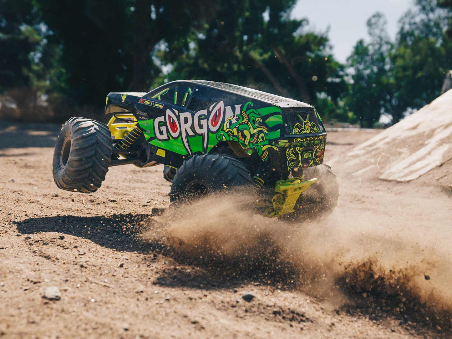 1/10 GORGON MEGA 550 2WD MT with Battery & Charger Yellow