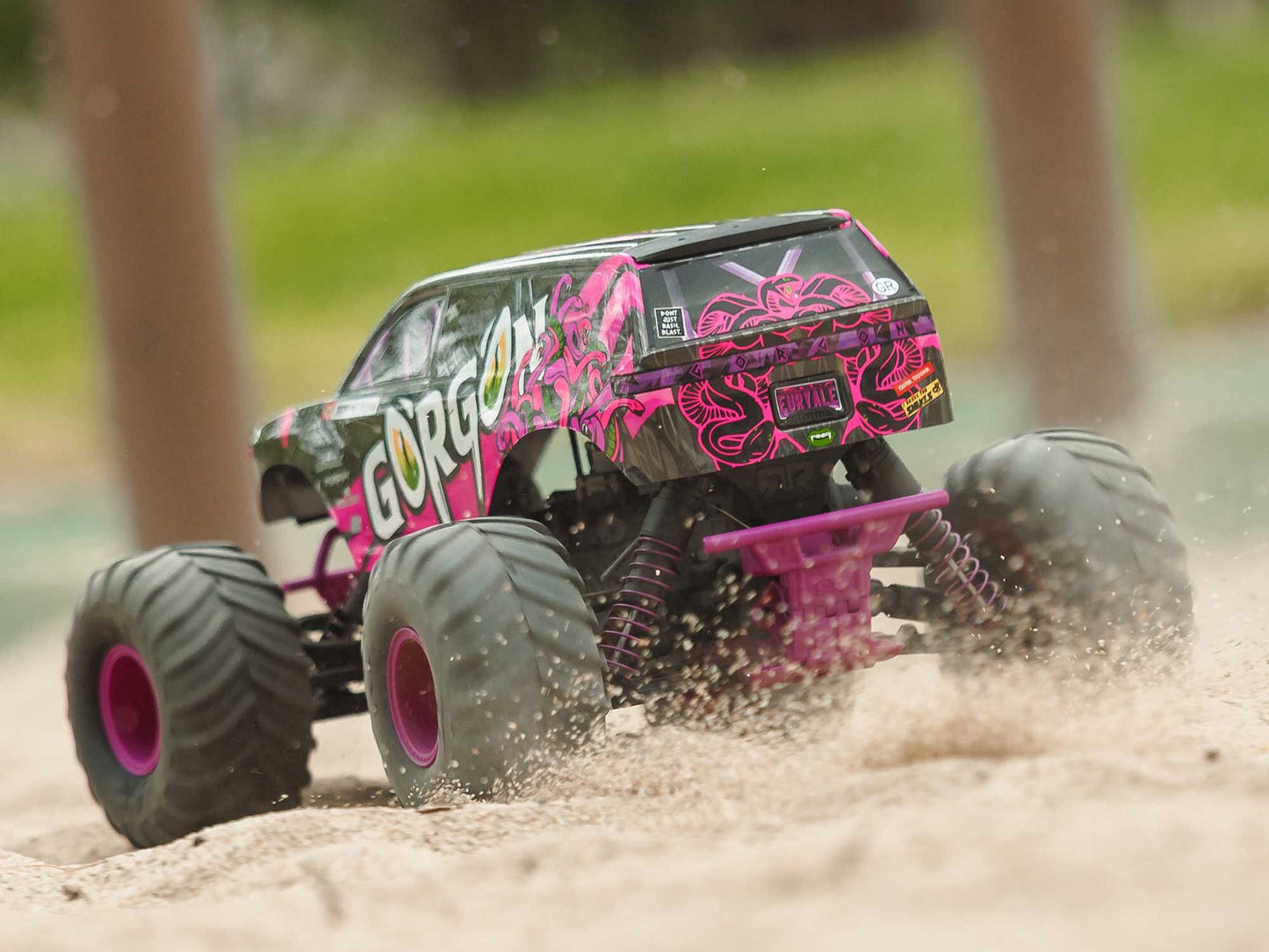1/10 GORGON MEGA 550 2WD MT with Battery & Charger Purple
